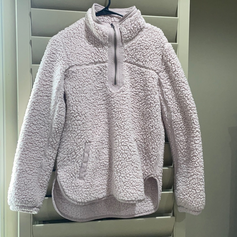 Abercrombie Sherpa pullover. Pink, medium